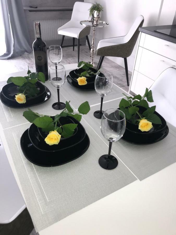 Good Time Apartment Business Center Варшава Екстер'єр фото